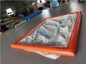 הגנת מדוזות בריכת שחייה צפה